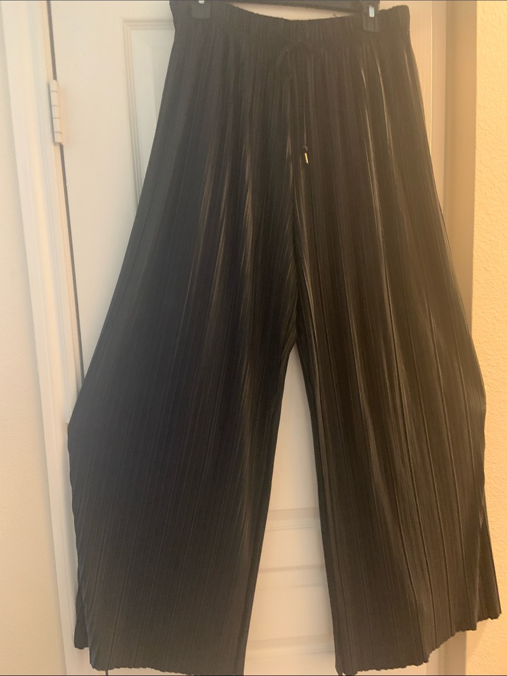 K Jordan Black Pleated Wide-Leg Pants with Drawstring Waist